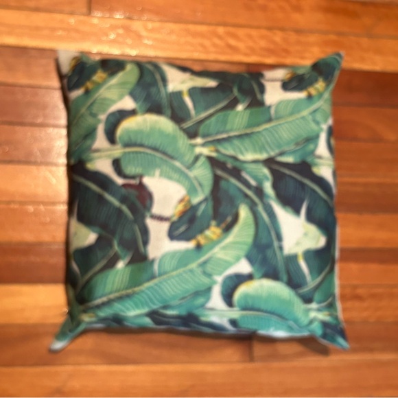Tropical Green Leaf Pillow Cases - Picture 3 of 6